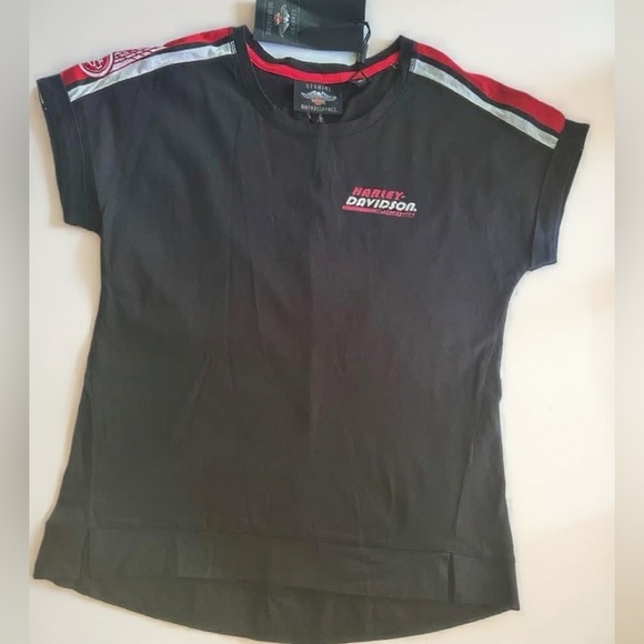 Harley-Davidson Tops - NWT Harley-Davidson Black Tee with Red Highlights